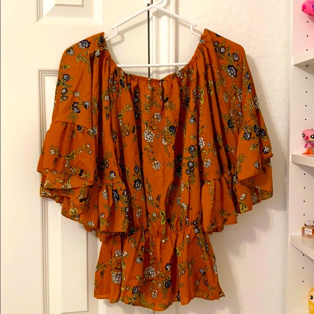 Women clothing 👚